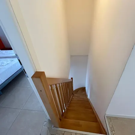 Villaggio Hemingway - Family 3* קאורלה