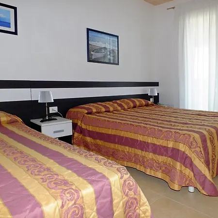 Ξενοδοχείο με διαμερίσματα Villaggio Hemingway - Family
