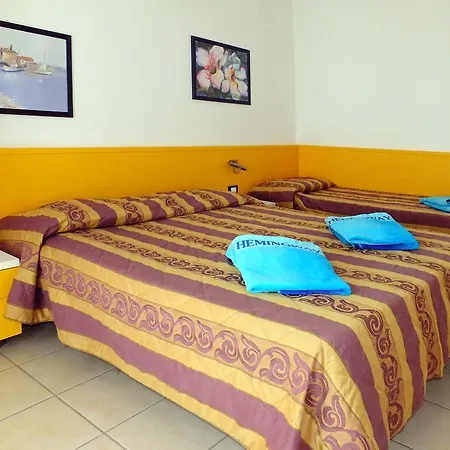 Ξενοδοχείο με διαμερίσματα Villaggio Hemingway - Family Καόρλε