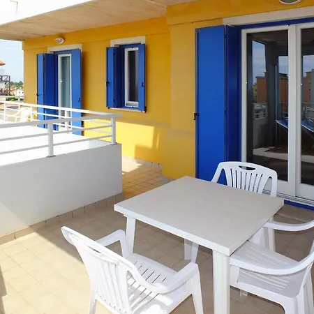 Ξενοδοχείο με διαμερίσματα Villaggio Hemingway - Family 3*