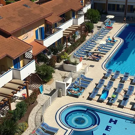 Ξενοδοχείο με διαμερίσματα Villaggio Hemingway - Family