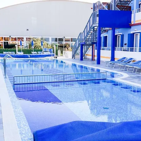 Ξενοδοχείο με διαμερίσματα Villaggio Hemingway - Family